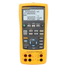 Fluke 726 Přesný multifunkční provozní kalibrátor